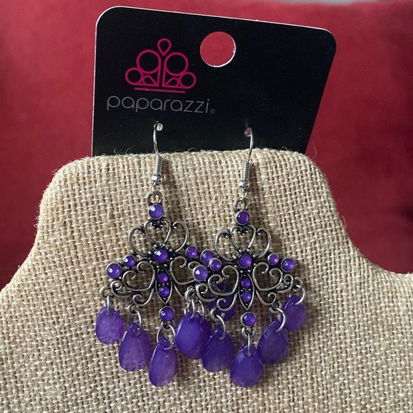 Paparazzi purple dangle earrings - Picture 1 of 1